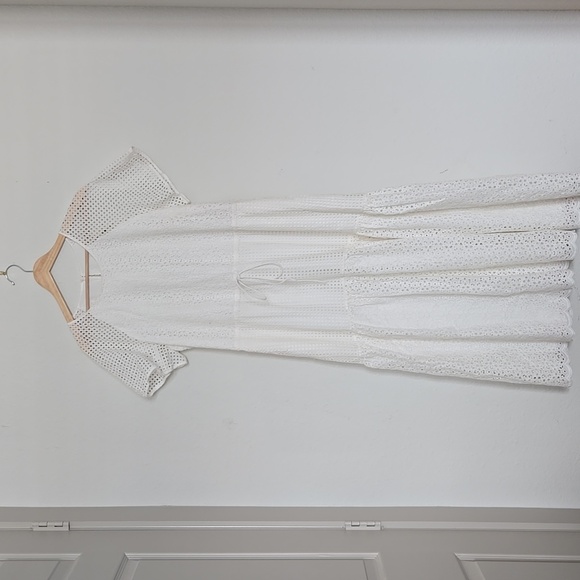 Diane Von Furstenberg Elegant White Eyelet Midi Tiered Dress Resortwear Sundress - Picture 5 of 14